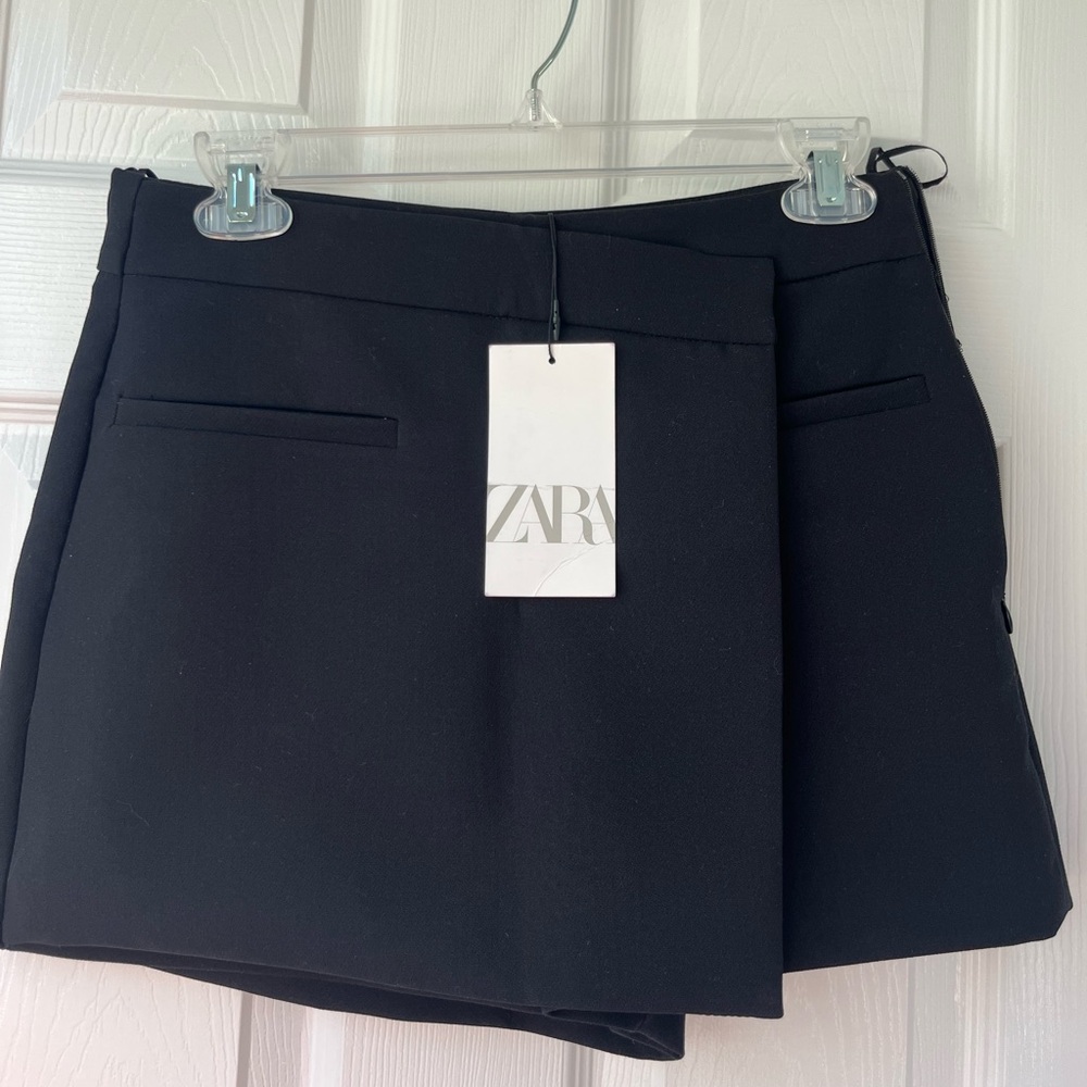 Zara Black Skort